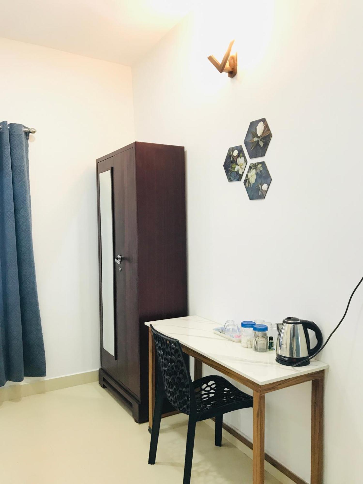 The Lobo'S Inn Pirmed Ngoại thất bức ảnh